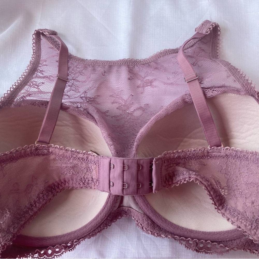 Victoria Secret bra - Picture 2 of 4